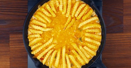 Pommes-Torte auf Backblech