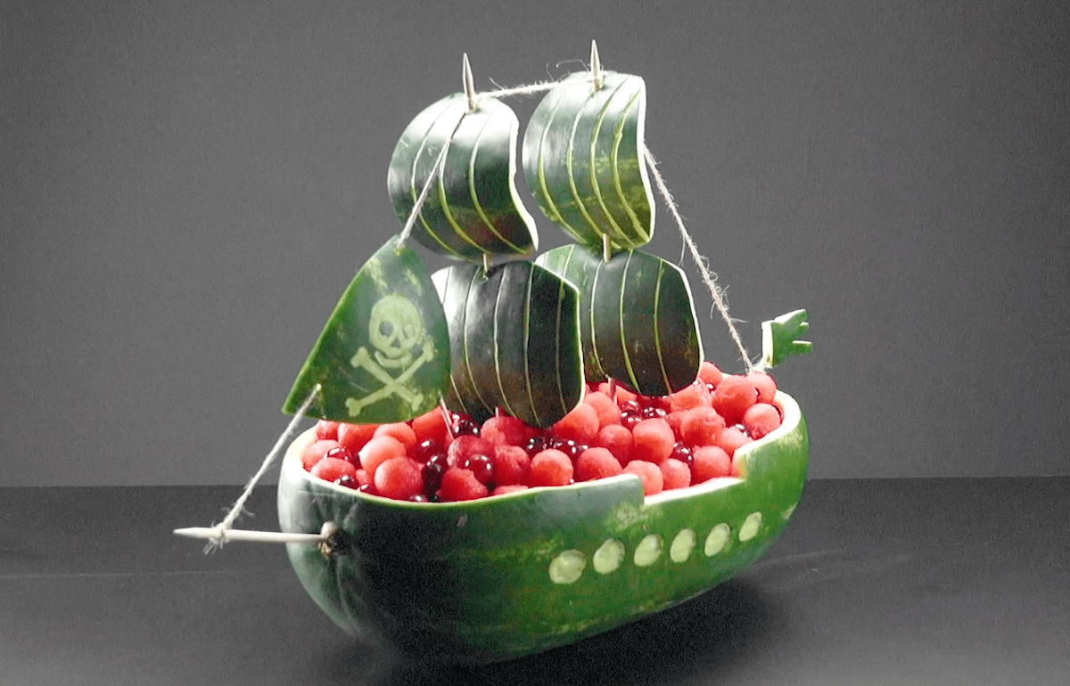 Melonen-Schnitzereien