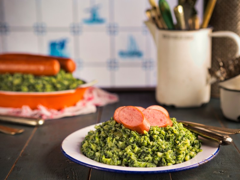 Stamppot: niederländischer Kartoffel-Gemüse-Eintopf.