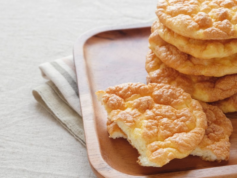 Ein Stapel Low Carb Cloud Bread.