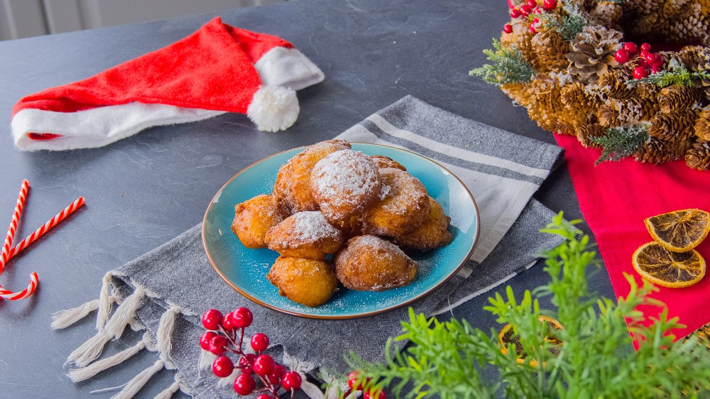 Mit diesen Kartoffelkrapfen holst du dir Weihnachtsmarkt-Feeling nach Hause